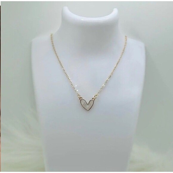 S O L D : Heart Shaped Golden Edge White Heart Pendant Necklace Fashion Jewelry - Picture 2 of 5